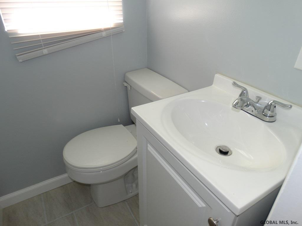 1041 Loudon Road Colonie, NY 12047 - Photo 14 of 17 Photo 14