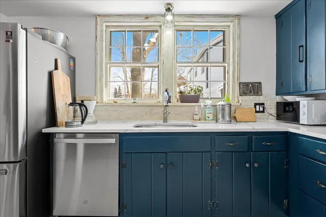 $525,000 | 124 West Crystal Lake Avenue, Crystal Lake, IL 60014