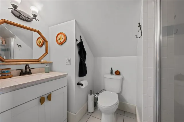 $525,000 | 124 West Crystal Lake Avenue, Crystal Lake, IL 60014