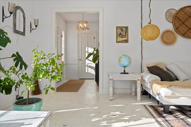 $525,000 | 124 West Crystal Lake Avenue, Crystal Lake, IL 60014