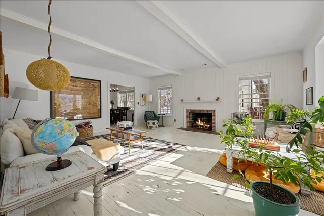 $525,000 | 124 West Crystal Lake Avenue, Crystal Lake, IL 60014