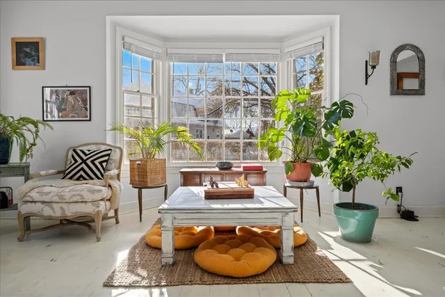 $525,000 | 124 West Crystal Lake Avenue, Crystal Lake, IL 60014