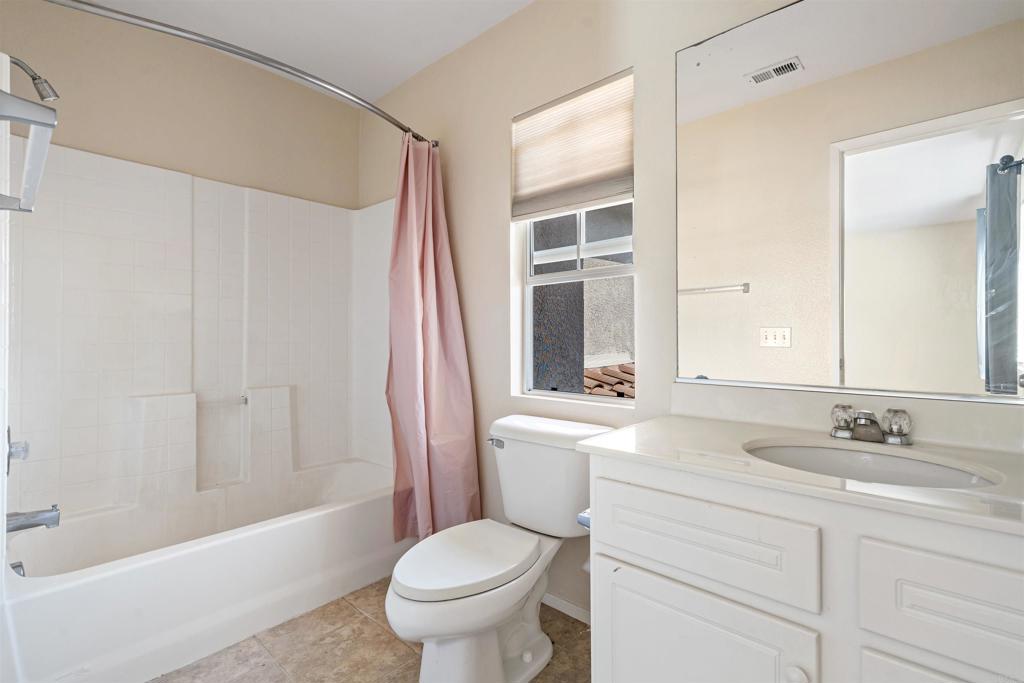 5276 Willow Walk Road Oceanside, CA 92057 - Photo 26 of 36 Bathroom #3