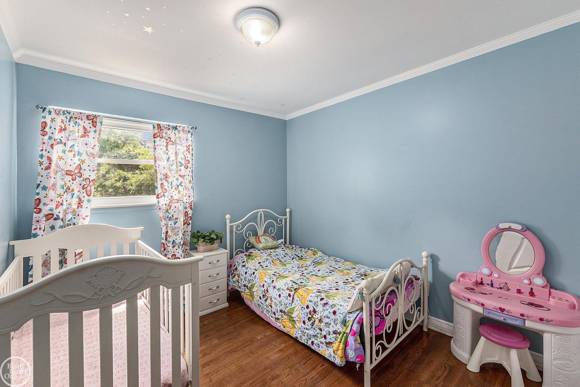 195 Minot Street Romeo, MI 48065 - Photo 11 of 16 2nd Bedroom