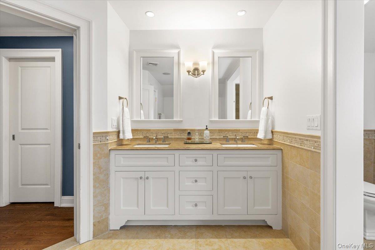 14 Eagles Bluff Rye Brook, NY 10573 - Photo 28 of 48