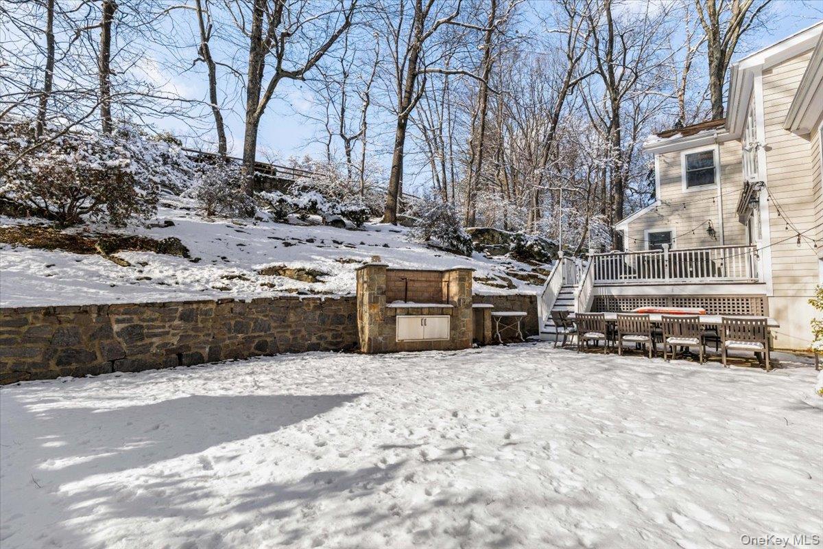 14 Eagles Bluff Rye Brook, NY 10573 - Photo 41 of 48