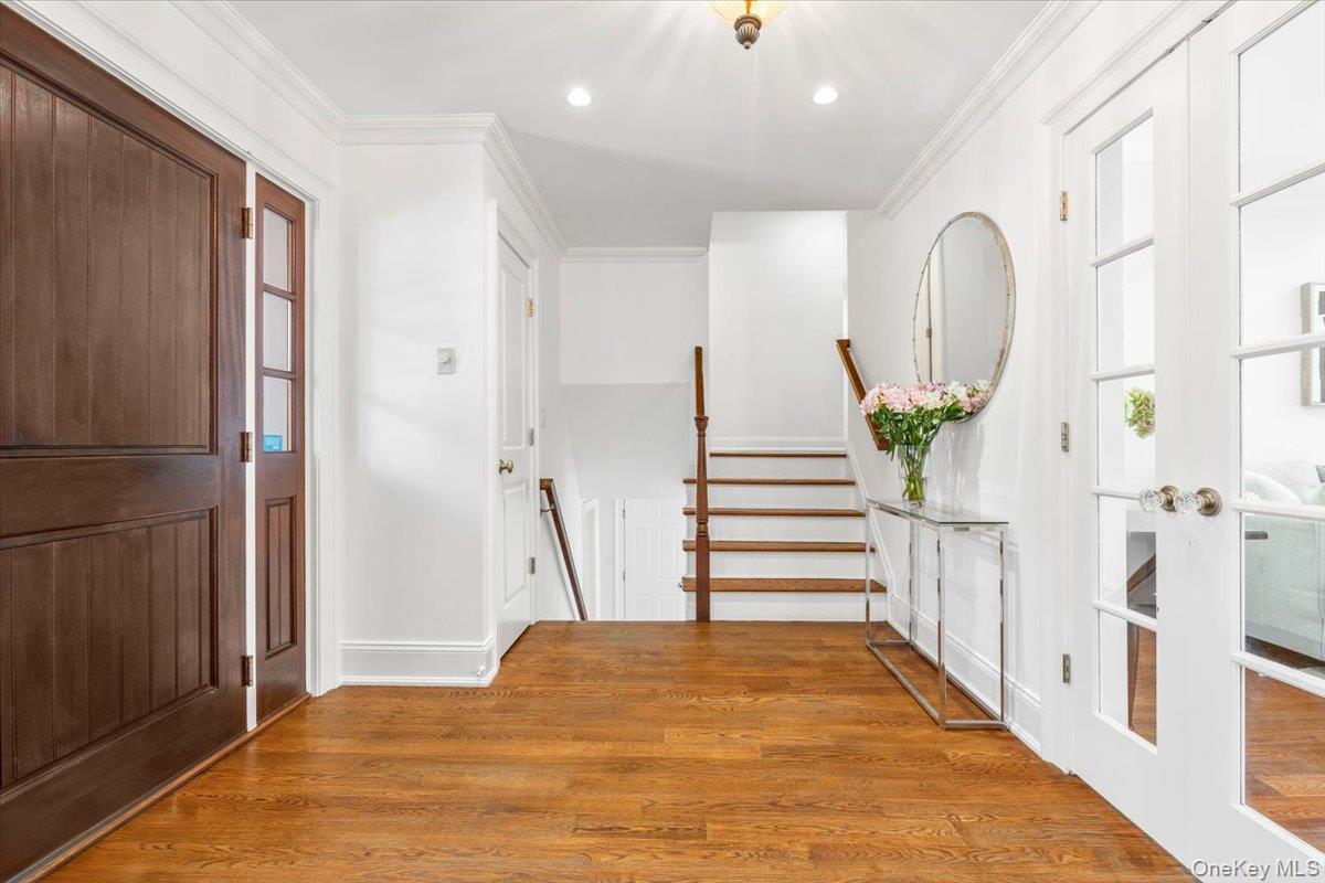 14 Eagles Bluff Rye Brook, NY 10573 - Photo 7 of 48