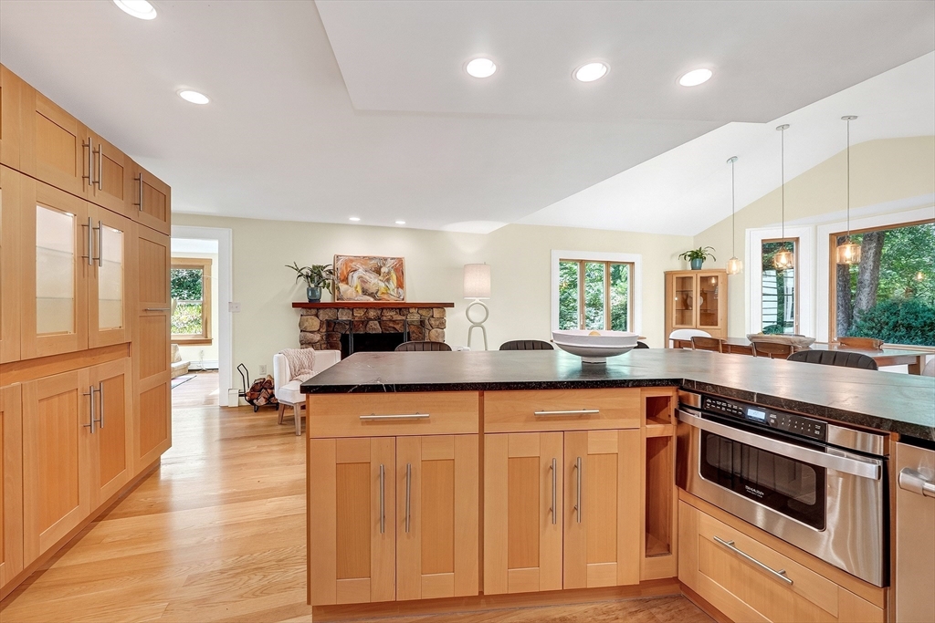 41 Taylor Road Acton, MA 01720 - Photo 3 of 42