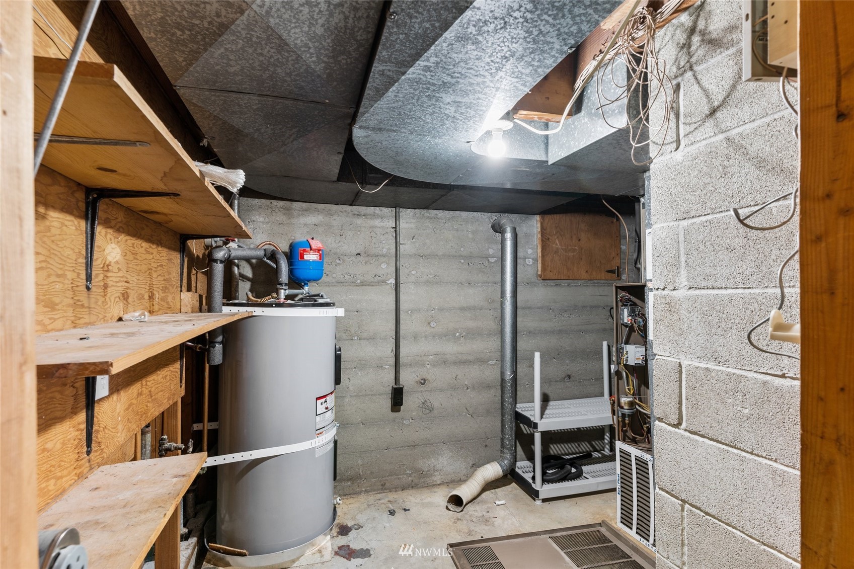 2309 Northeast 9th Street Renton, WA 98056 - Photo 17 of 22 a view of storage and utility room