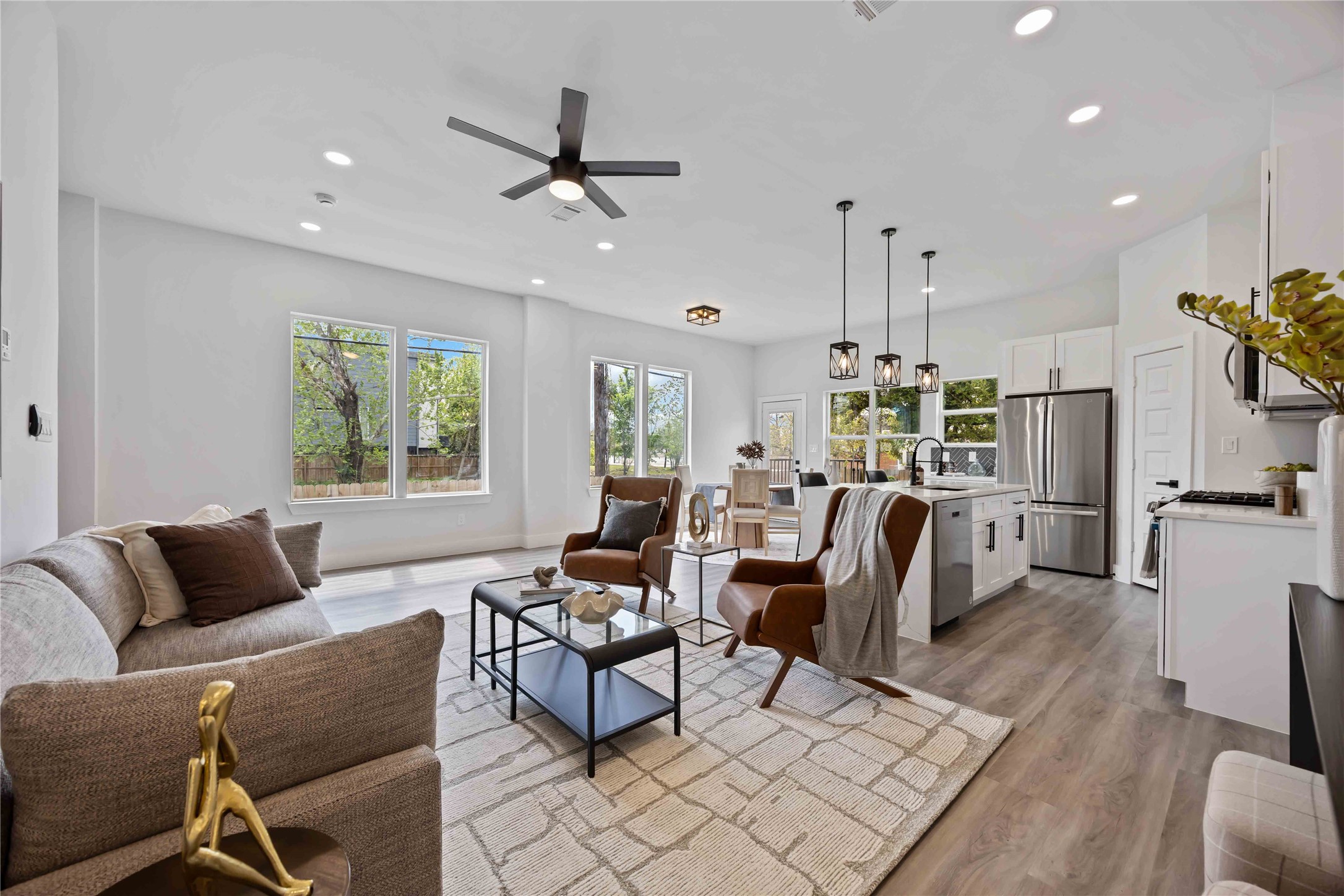 2301 Staples Street Houston, TX 77026 - Photo 11 of 31