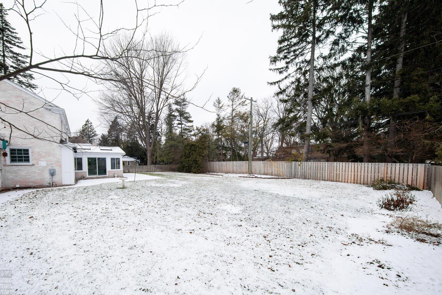 206 Stephens Road Grosse Pointe, MI 48236 - Photo 40 of 44