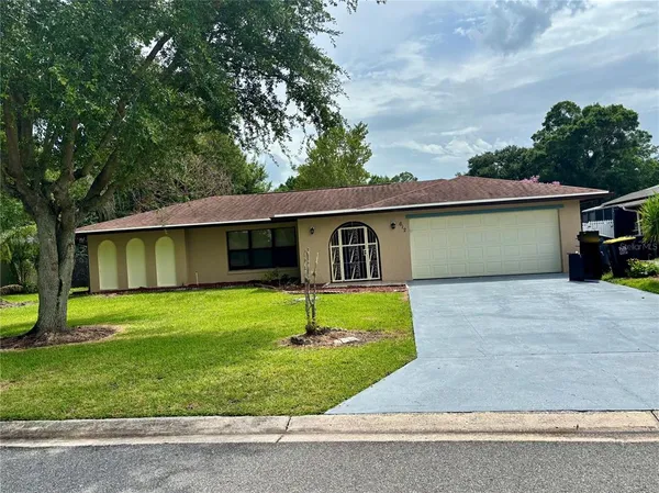 $2,195 | 612 Wood Drive, Kissimmee, FL 34759