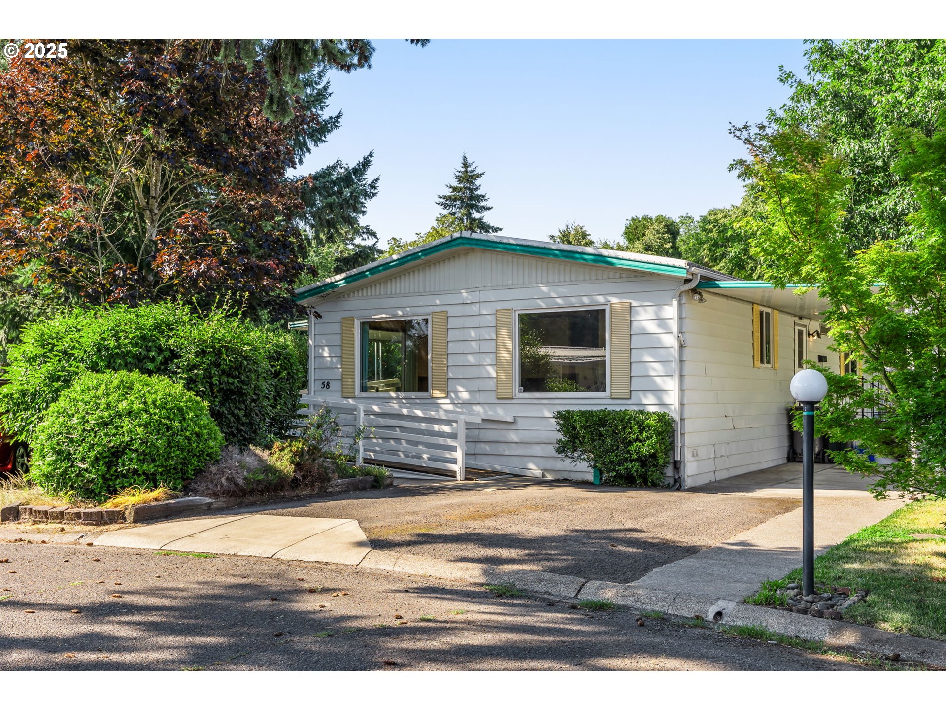 1475 Green Acres Road, Unit 58 Eugene, OR 97408 - Photo 1 of 42 Gallery Image 1