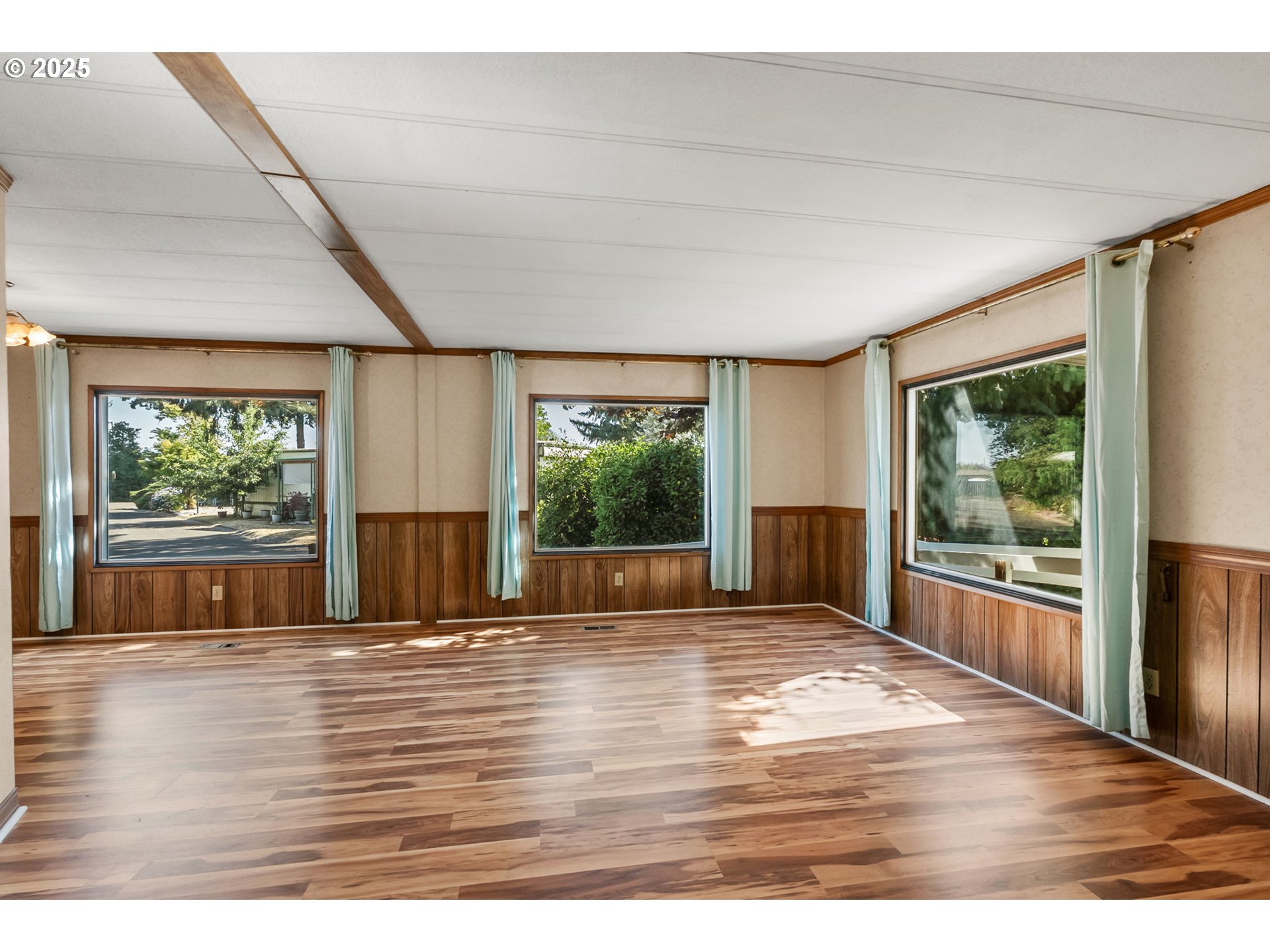 1475 Green Acres Road, Unit 58 Eugene, OR 97408 - Photo 9 of 42 Gallery Image 9