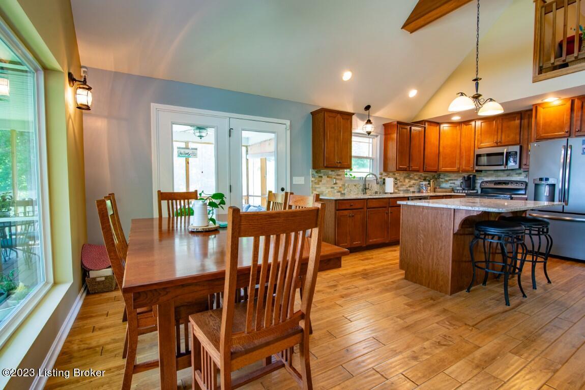 376 Riverside Lane Falls Of Rough, KY 40119 - Photo 12 of 83 376 Riverside-35
