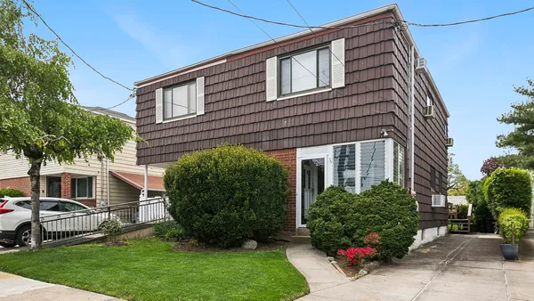 $798,000 | 64-02 136th Street | Queensboro Hill