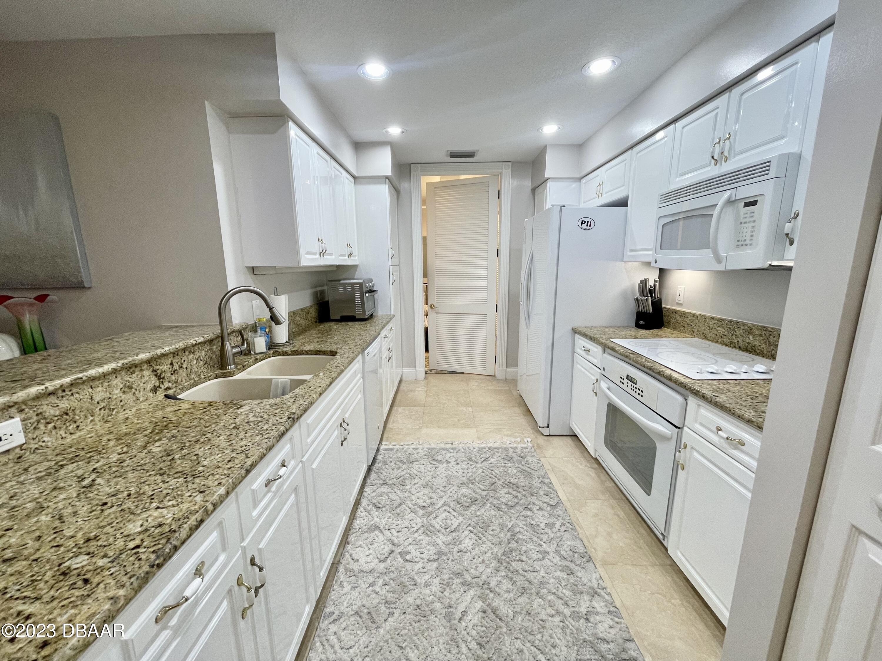 4623 Rivers Edge Village Lane, Unit 6505 Ponce Inlet, FL 32127 - Photo 7 of 77 IMG_5369