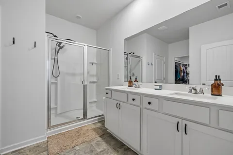 $389,900 | 2013 Tate Farm Lane, White House, TN 37188