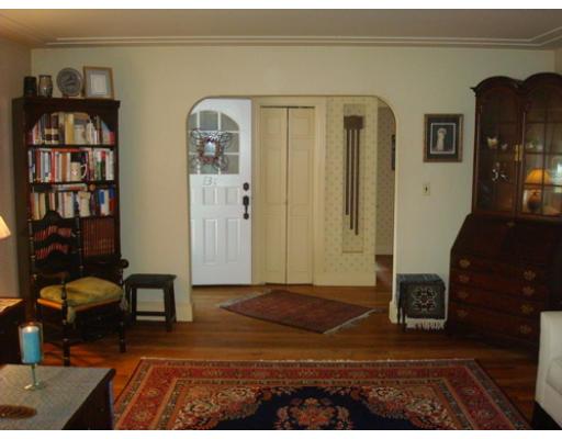 134 Rivulet Street Uxbridge, MA 01569 - Photo 7 of 22 Gallery Image 7