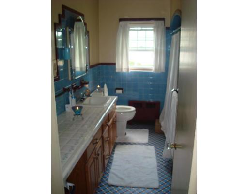 134 Rivulet Street Uxbridge, MA 01569 - Photo 9 of 22 Gallery Image 9