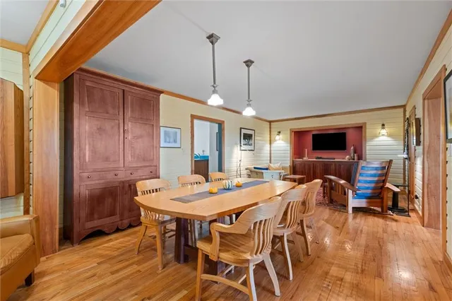 $1,495,000 | 17580 B Cantrell Road, Linwood, KS 66052