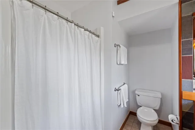 $1,495,000 | 17580 B Cantrell Road, Linwood, KS 66052