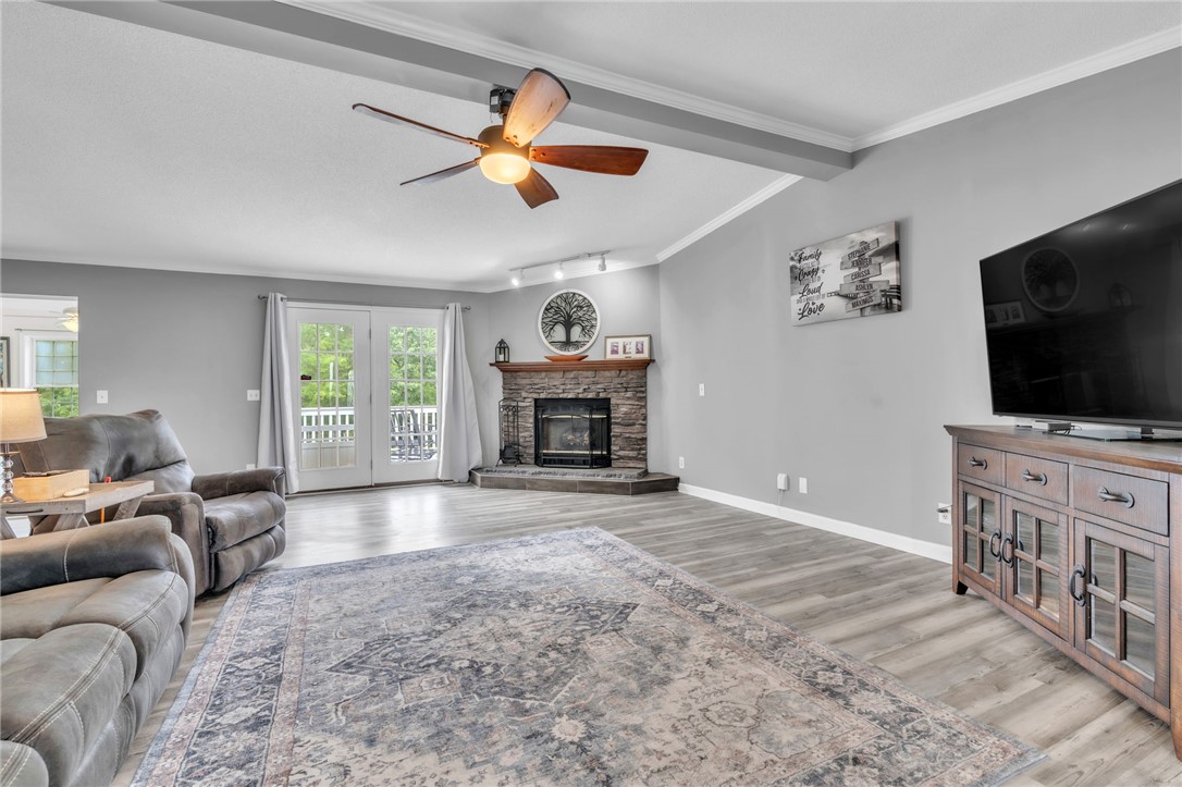 437 McConnell Road Marietta, SC 29661 - Photo 10 of 33