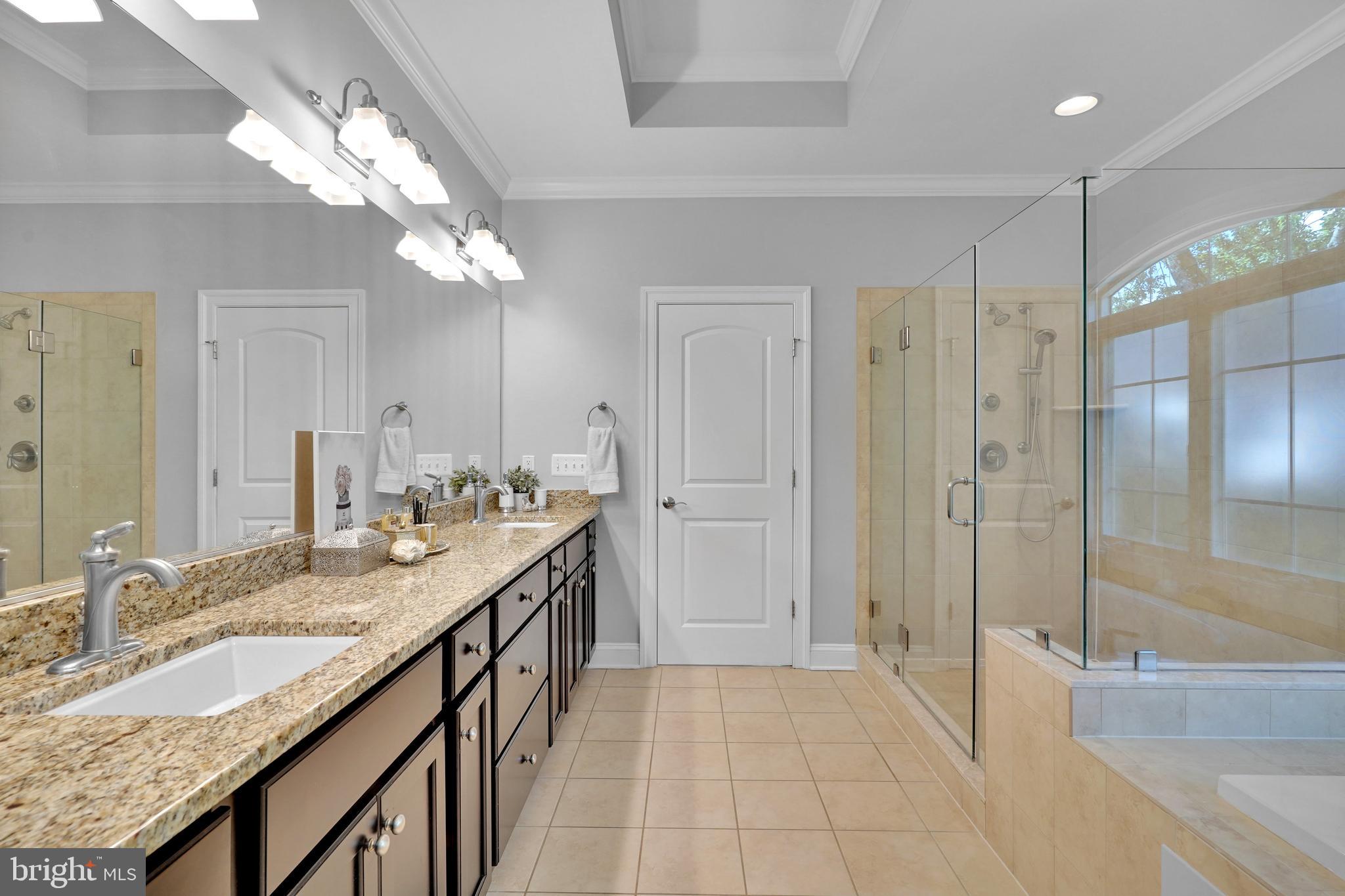 421 Cynthia Lane Northeast Vienna, VA 22180 - Photo 27 of 67 Primary bath