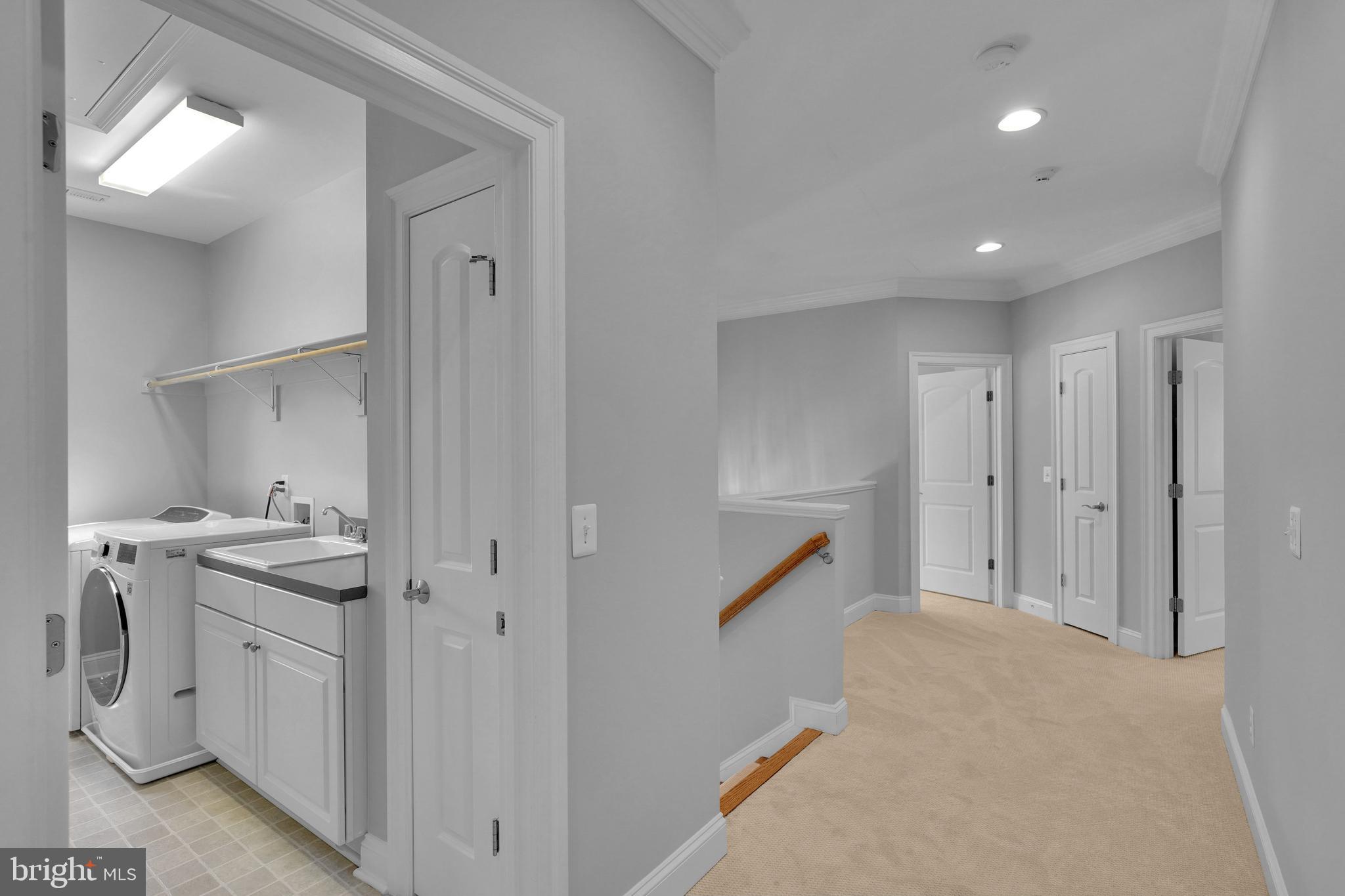 421 Cynthia Lane Northeast Vienna, VA 22180 - Photo 41 of 67 Upstairs Hallway