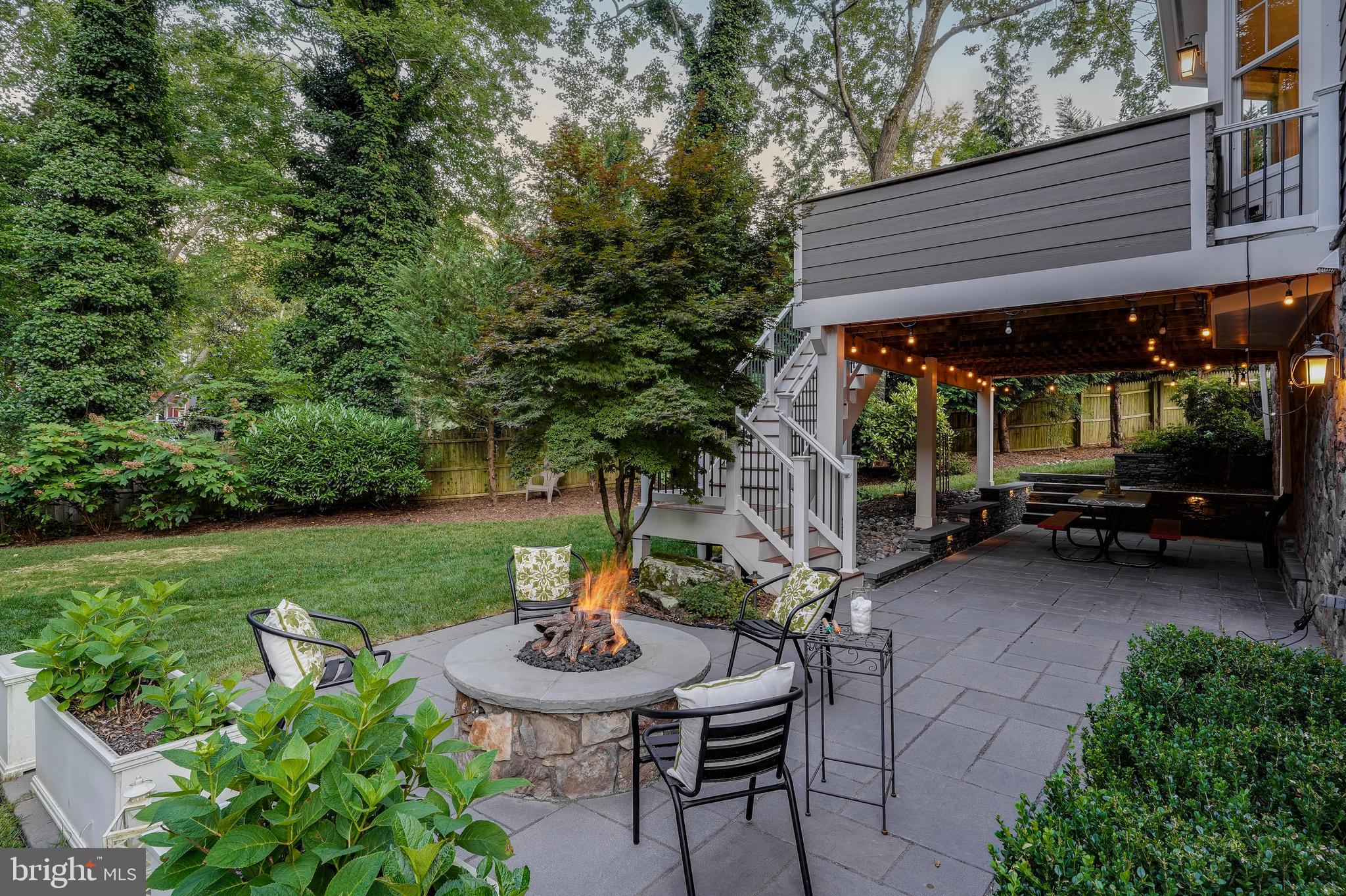 421 Cynthia Lane Northeast Vienna, VA 22180 - Photo 56 of 67