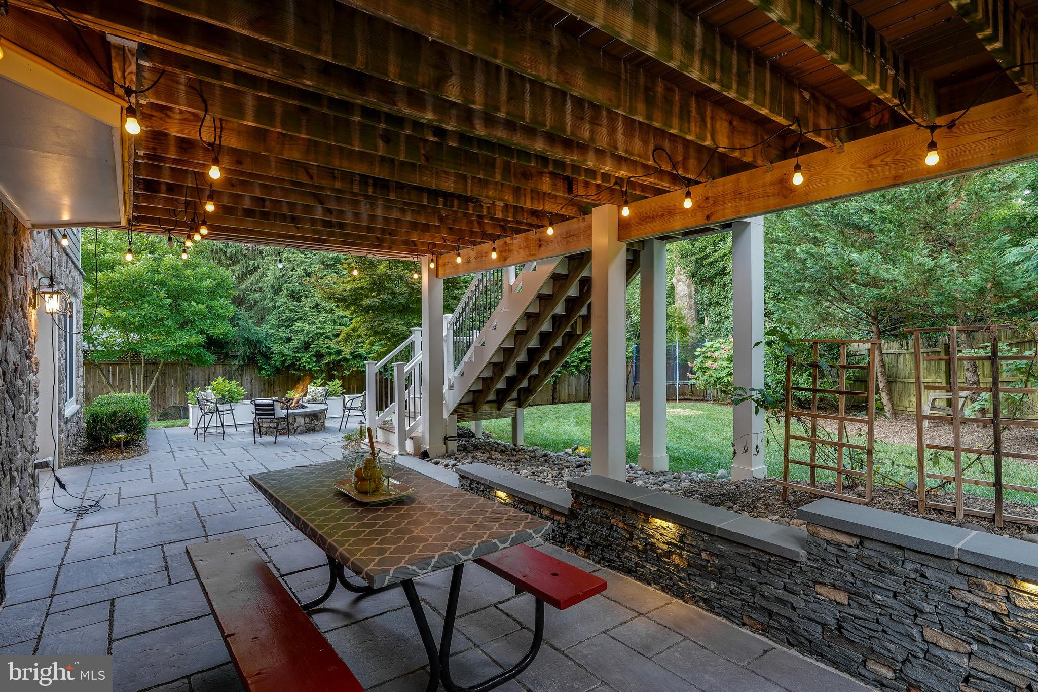 421 Cynthia Lane Northeast Vienna, VA 22180 - Photo 58 of 67