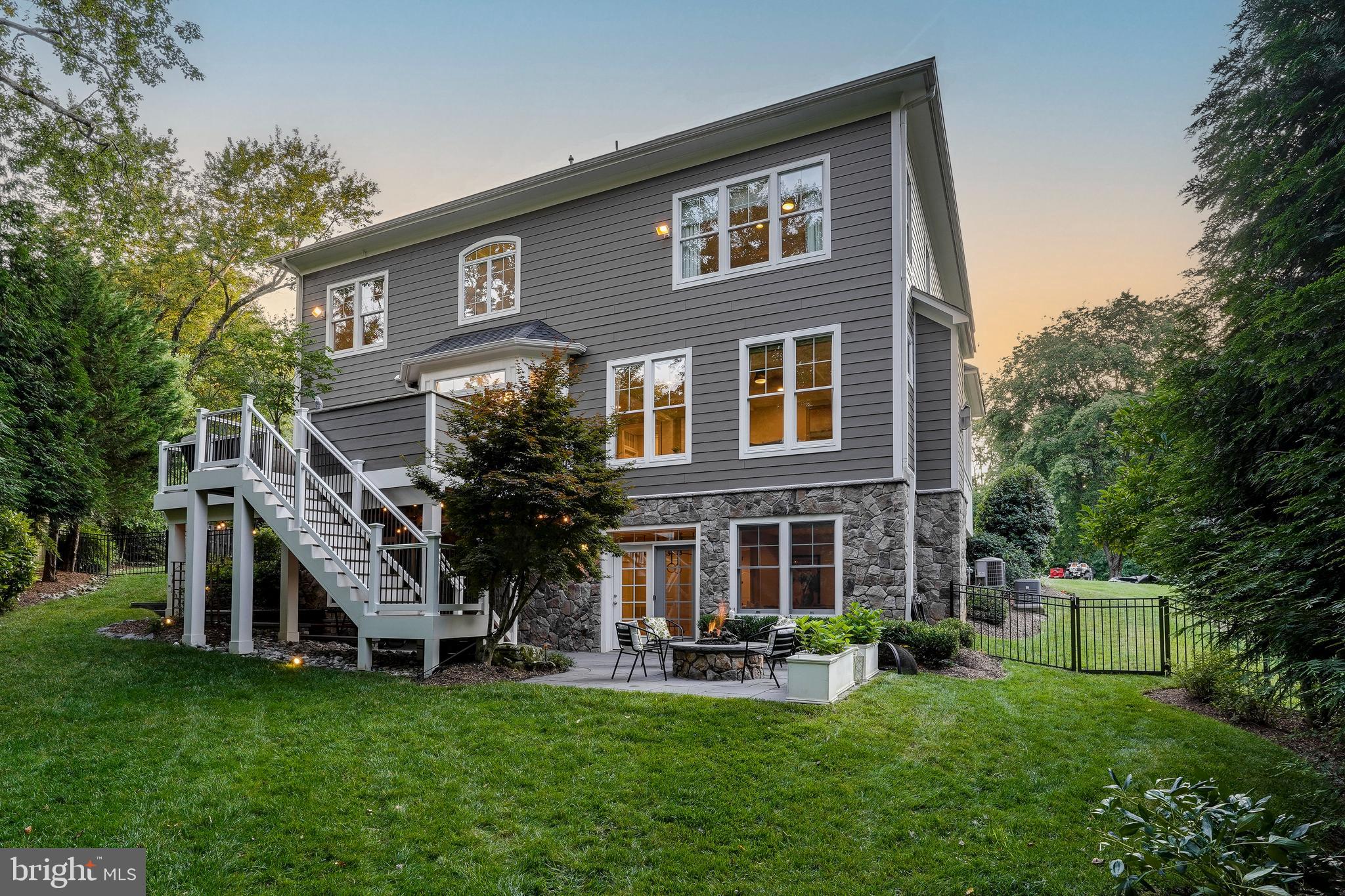 421 Cynthia Lane Northeast Vienna, VA 22180 - Photo 60 of 67