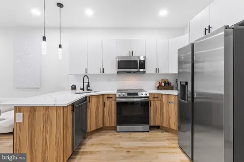 $299,000 | 647 North 41st Street, Unit C, Philadelphia, PA 19104