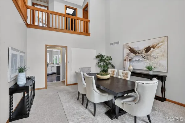 $1,200,000 | 12815 Topping Manor Drive, Town and Country, MO 63131