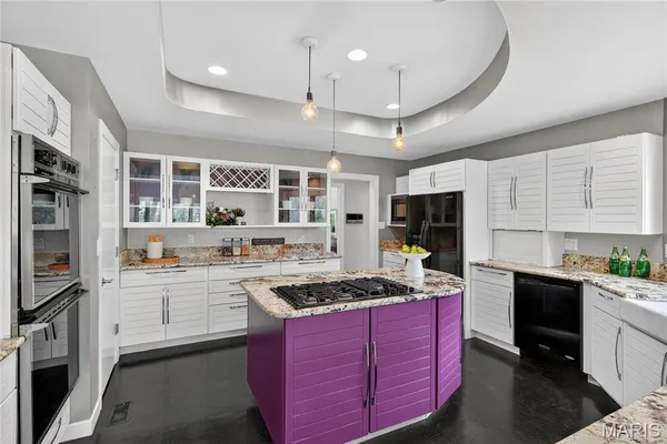 $1,200,000 | 12815 Topping Manor Drive, Town and Country, MO 63131