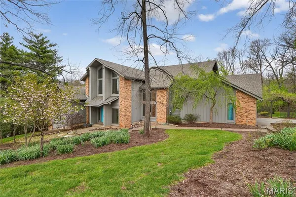 $1,200,000 | 12815 Topping Manor Drive, Town and Country, MO 63131