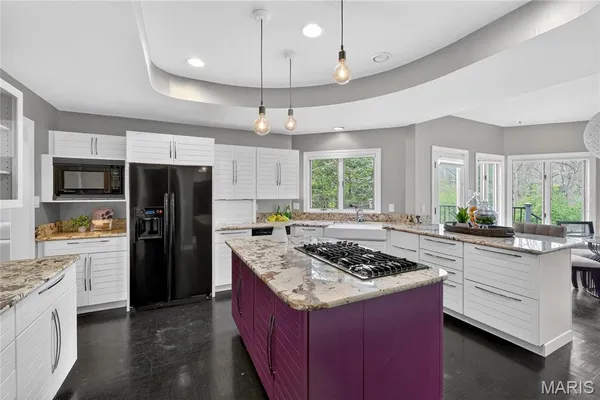 $1,200,000 | 12815 Topping Manor Drive, Town and Country, MO 63131