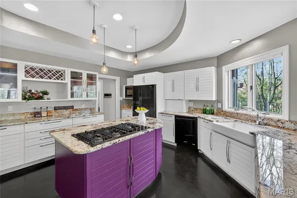 $1,200,000 | 12815 Topping Manor Drive, Town and Country, MO 63131