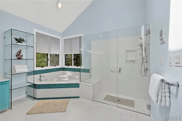 $1,200,000 | 12815 Topping Manor Drive, Town and Country, MO 63131