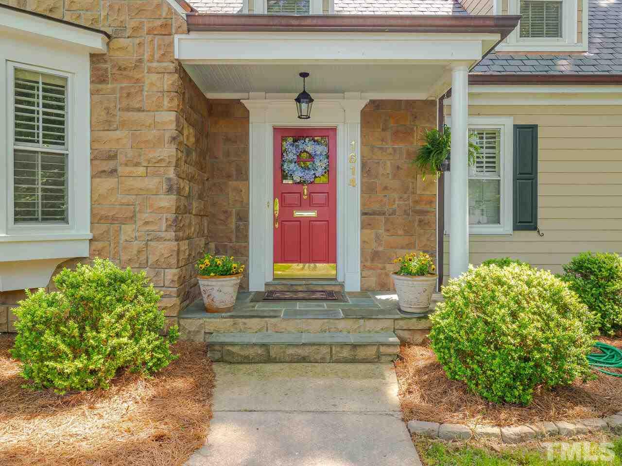 1614 Oberlin Road Raleigh, NC 27608 - Photo 4 of 30