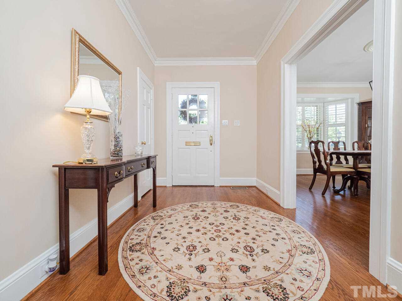 1614 Oberlin Road Raleigh, NC 27608 - Photo 5 of 30