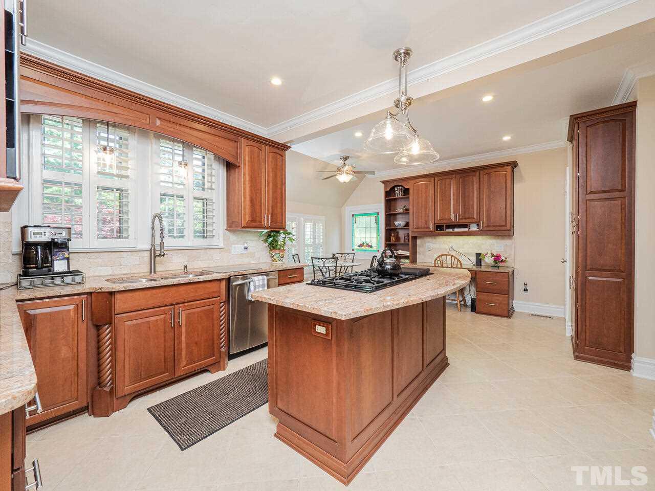 1614 Oberlin Road Raleigh, NC 27608 - Photo 7 of 30