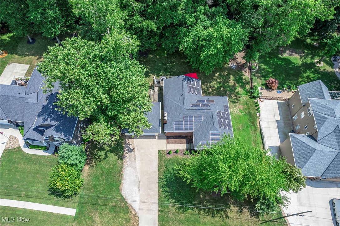 1035 North Quarry Road Amherst, OH 44001 - Photo 2 of 49