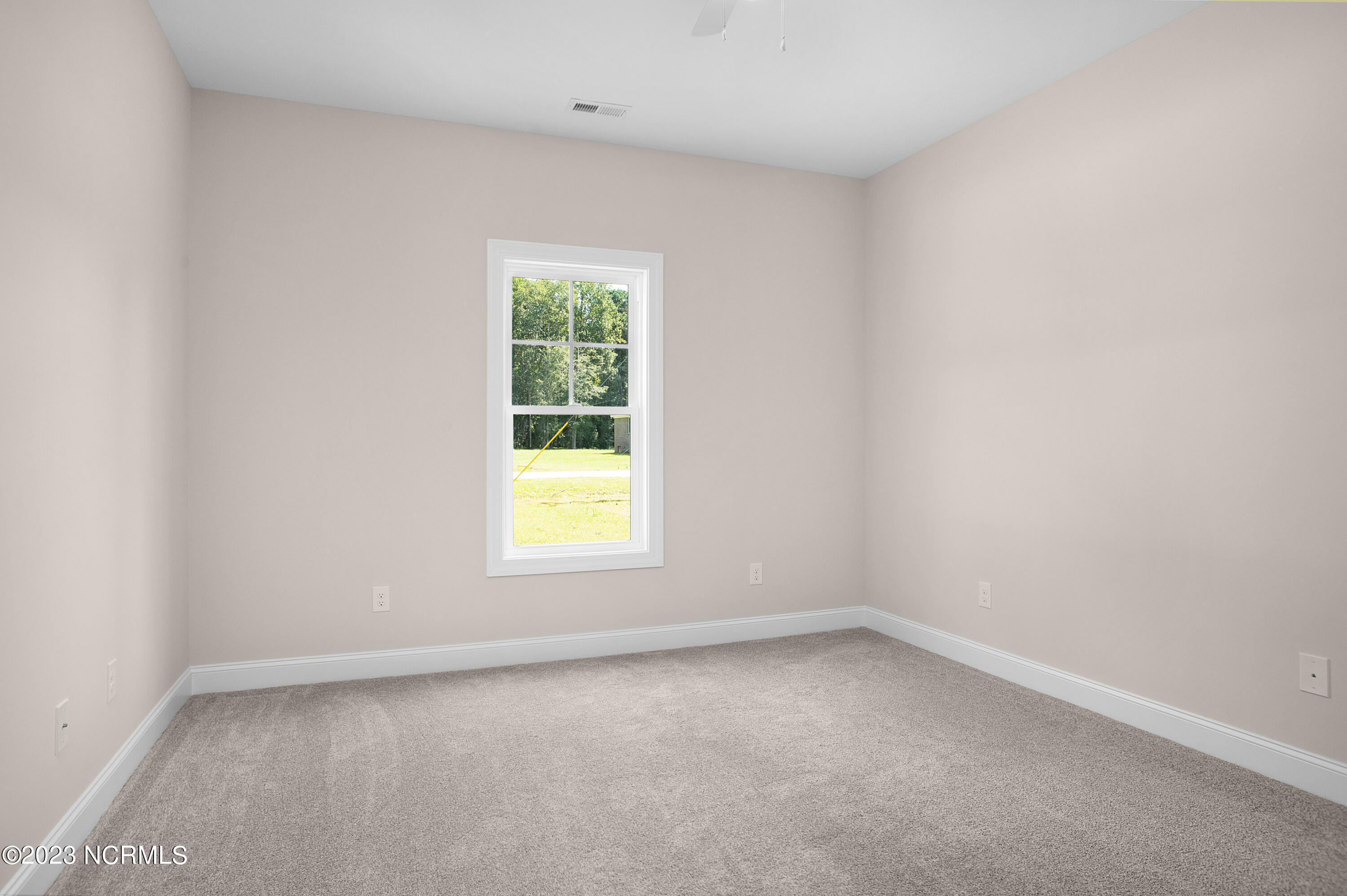 330 Neuse Road New Bern, NC 28560 - Photo 13 of 21 Third Bedroom