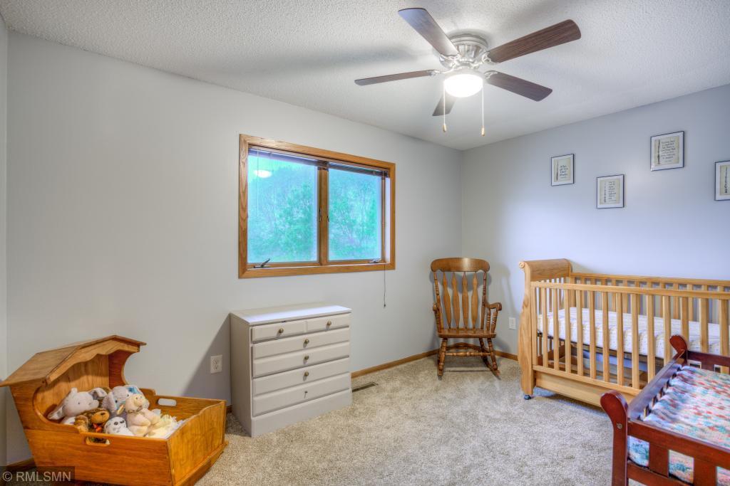 2403 30th Avenue Northwest Rochester, MN 55901 - Photo 17 of 34