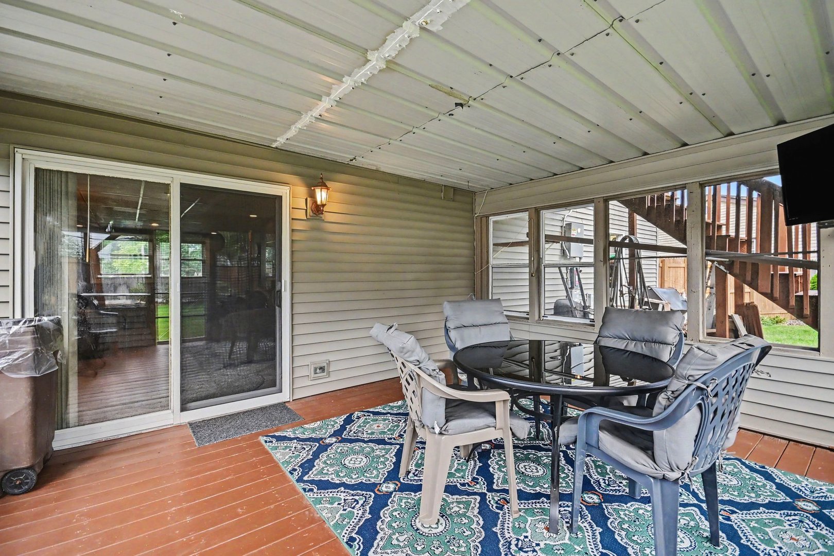 136 Augusta Road Oswego, IL 60543 - Photo 16 of 32 Gallery Image 16