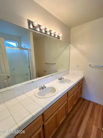 $1,950 | 210 Emigrant Way, Fernley, NV 89408