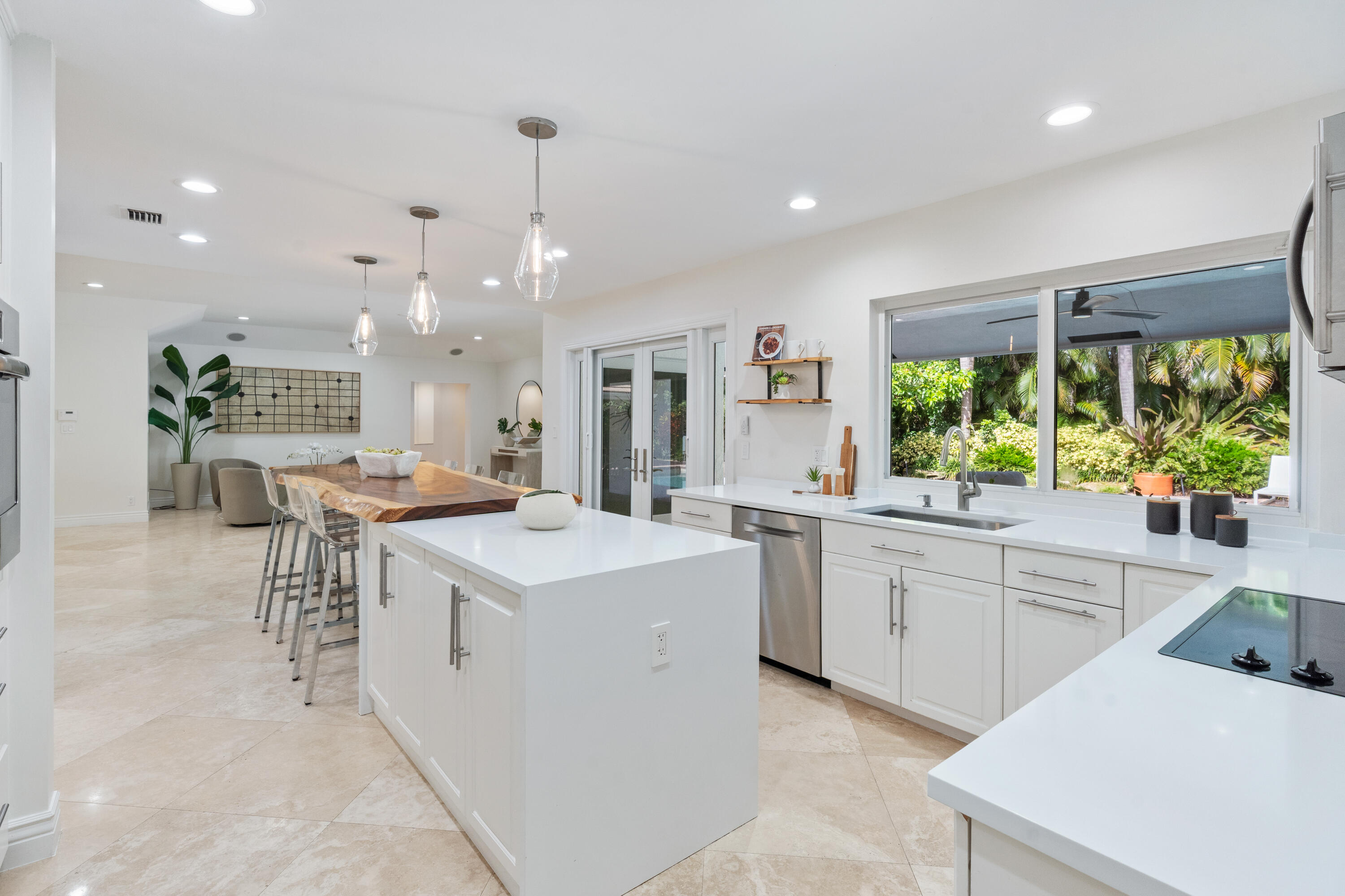 3765 Kings Way Boca Raton, FL 33434 - Photo 12 of 56 08-3765 Kings Way Boca Raton, FL-107