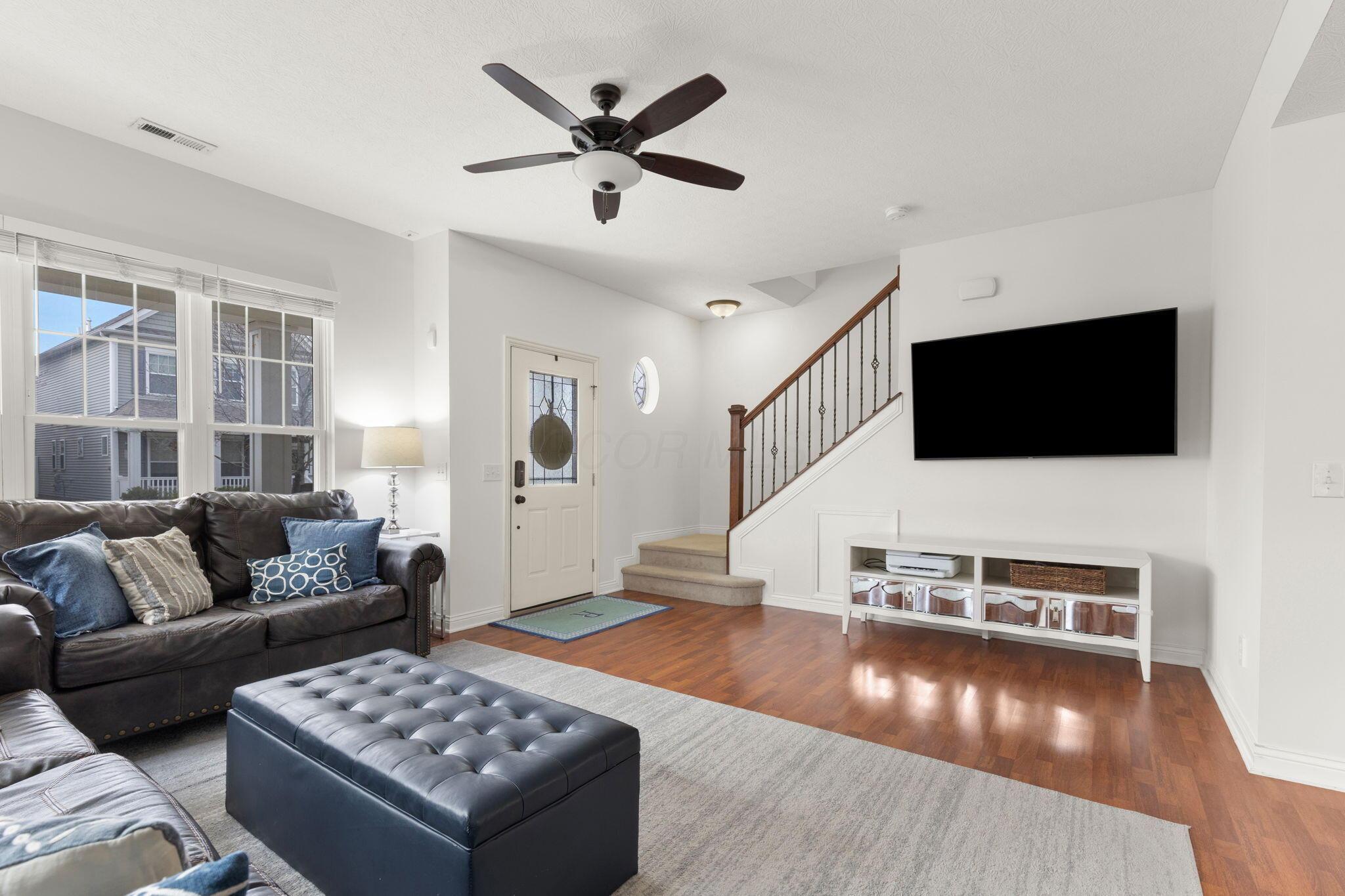 5658 Wexler Road Dublin, OH 43016 - Photo 6 of 54 Great Room