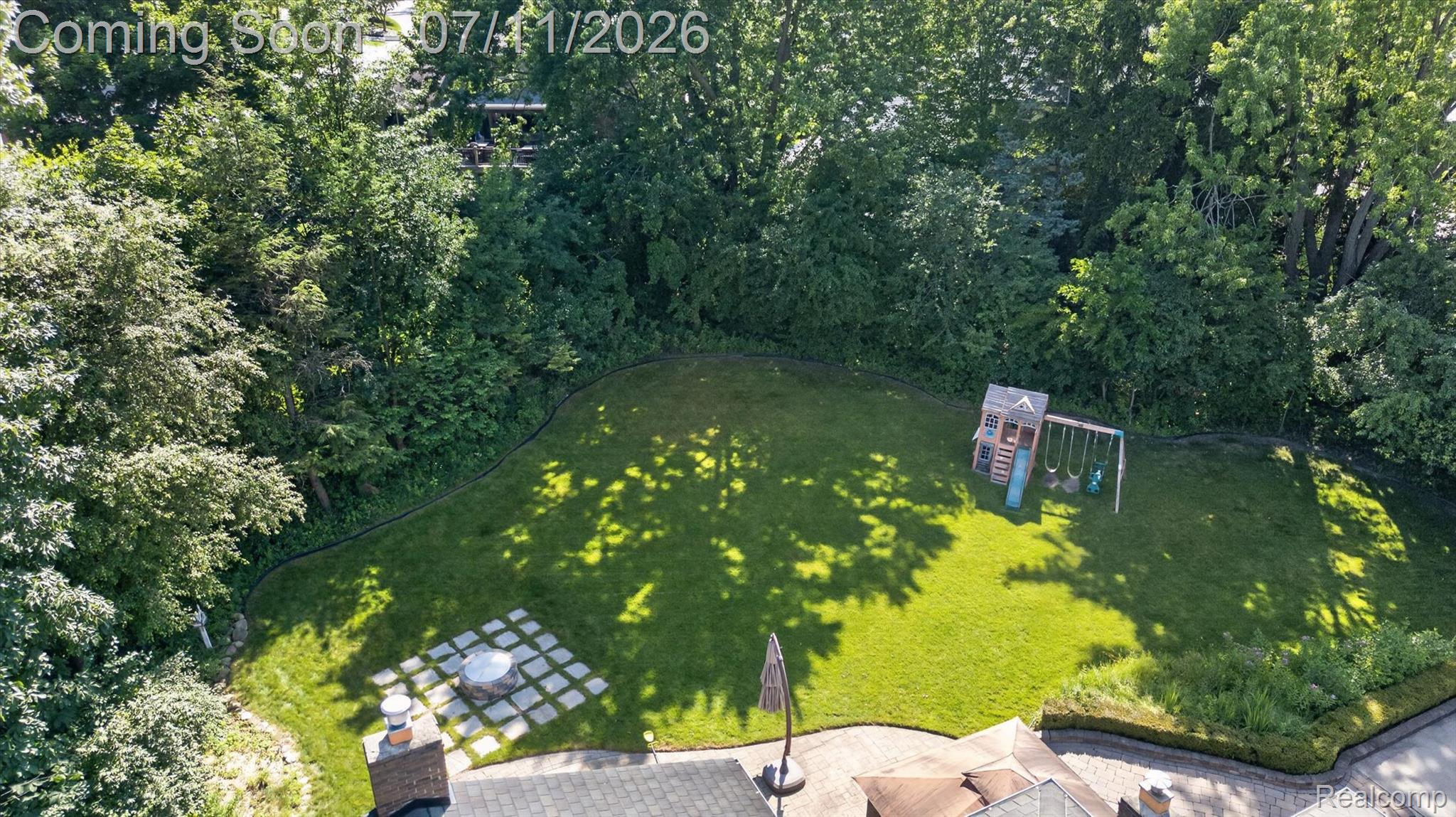 3115 Glengrove Drive Rochester, MI 48309 - Photo 61 of 66 67-3115-Glengrove-Dr-WindowStill-Photography.jpg